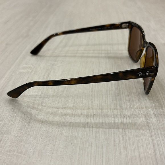 Ray-Ban Rb4323 Polarized Sunglasses - Picture 7 of 10